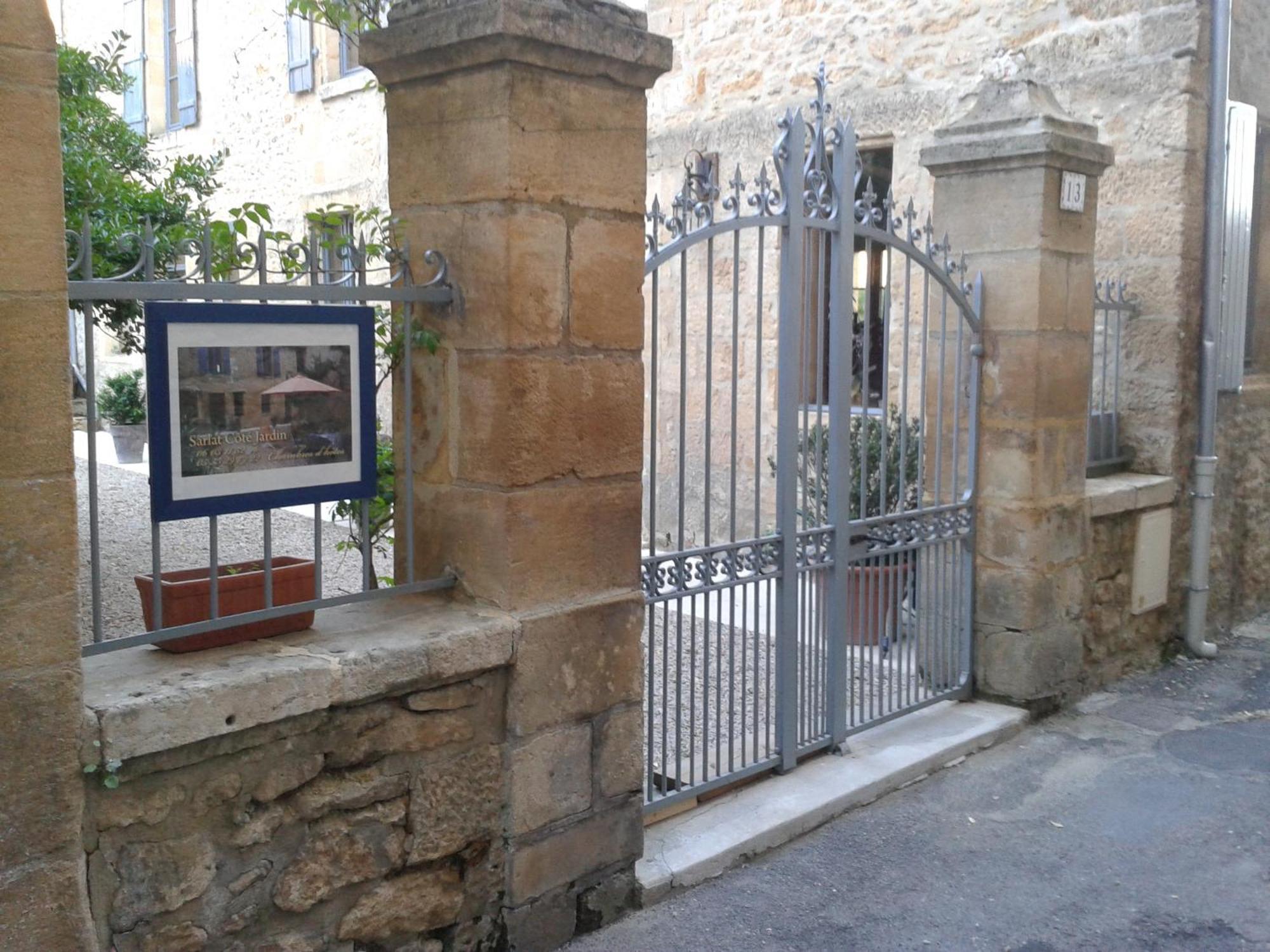Sarlat Cote Jardin Hotel Kültér fotó